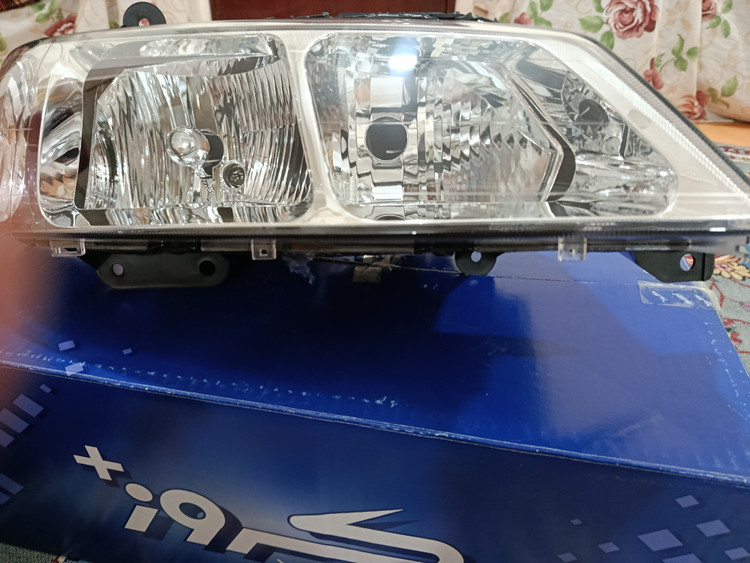 مجموعه کامل چراغ جلو پژو پارس مارک کروز